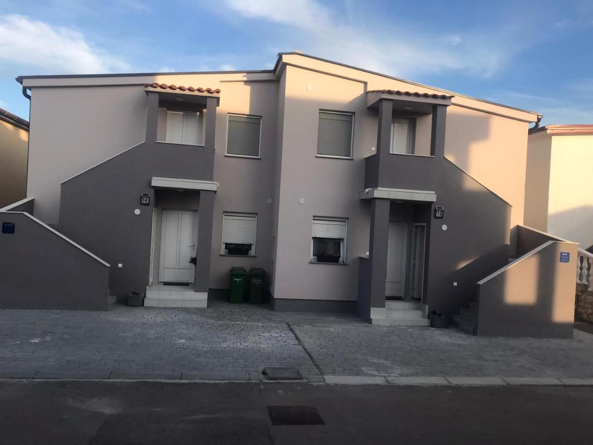 Apartman Petra 1 Vir Eksteriør bilde