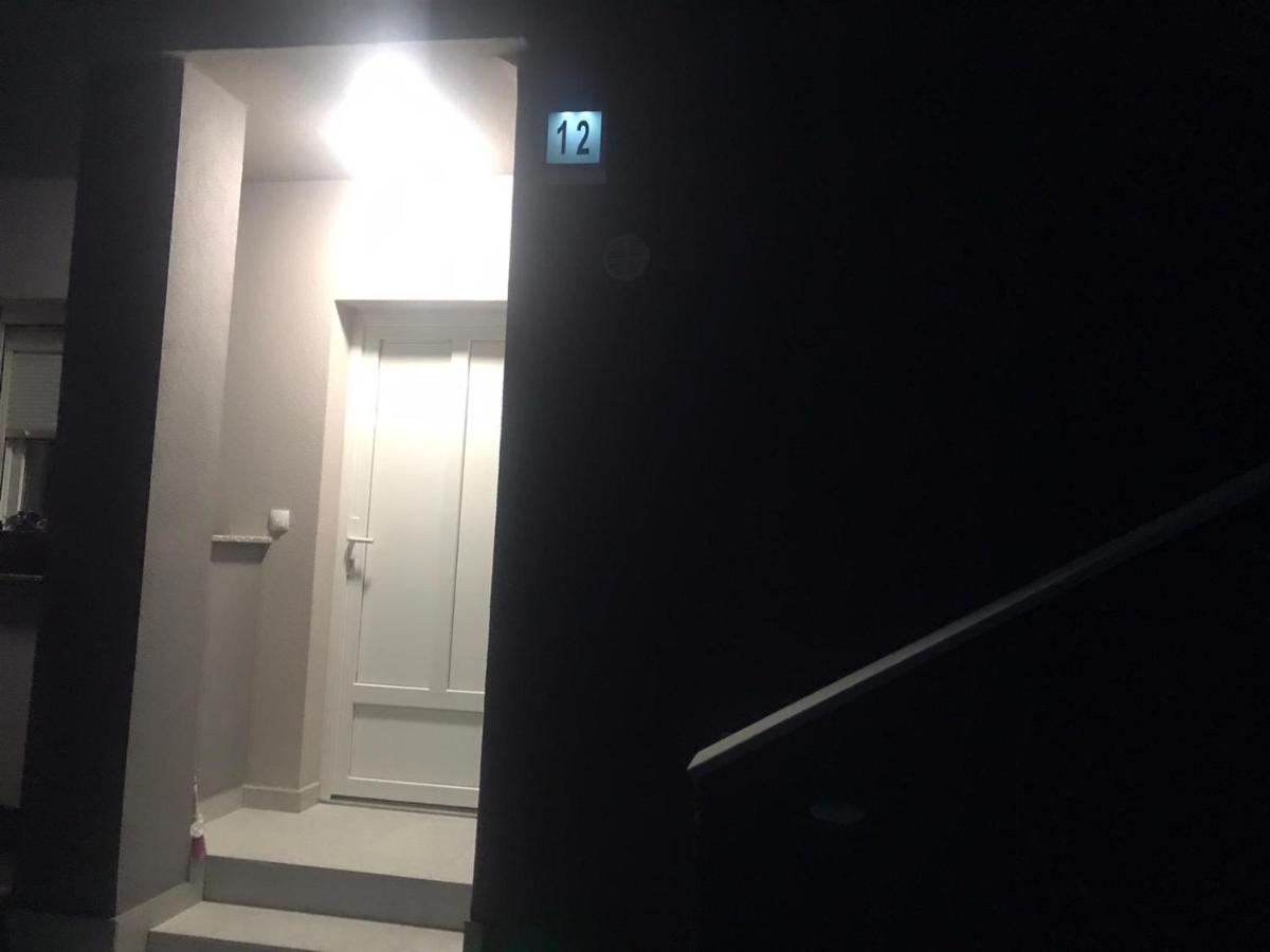 Apartman Petra 1 Vir Eksteriør bilde