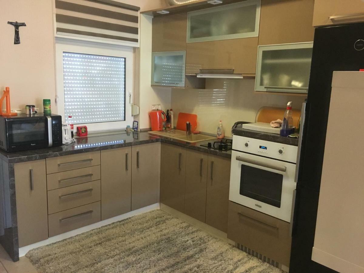 Apartman Petra 1 Vir Eksteriør bilde