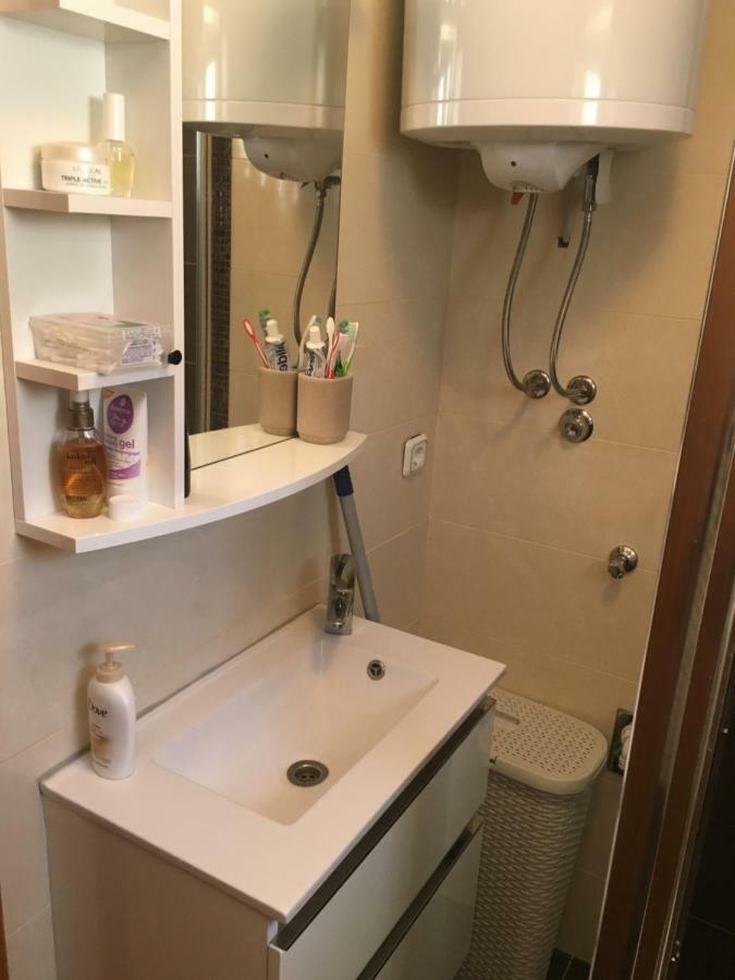Apartman Petra 1 Vir Eksteriør bilde